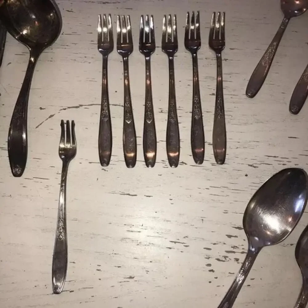Vintage Rogers Bros 1847 Silverware Set of 60 Pieces AMBASSADOR Silverplate
